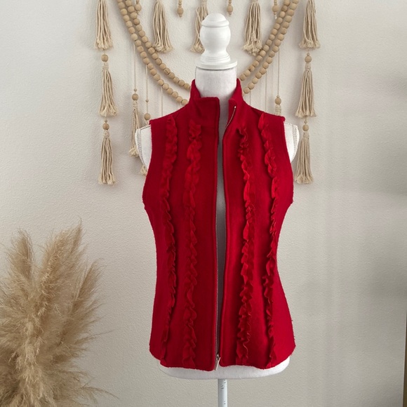 Coldwater Creek red wool vest ruffle detail Christmas holiday winter layer small - Picture 3 of 16